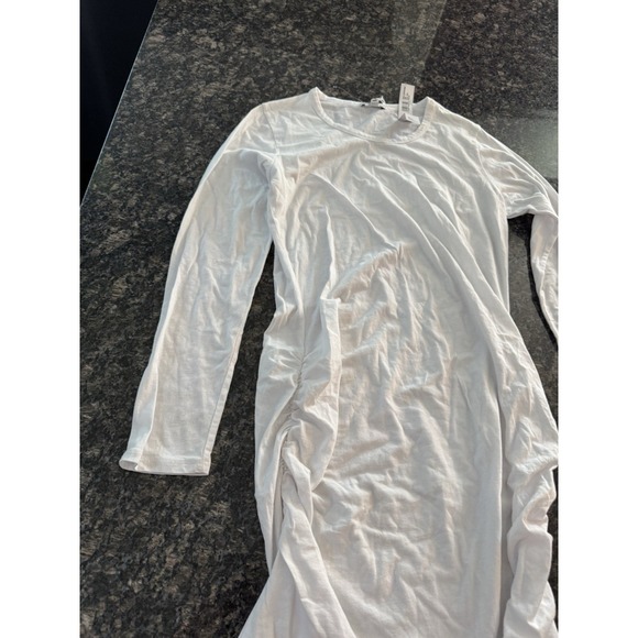 CLASSIC V-NECK SKINNY" DRESS By James Perse White Size 4 - Picture 7 of 9